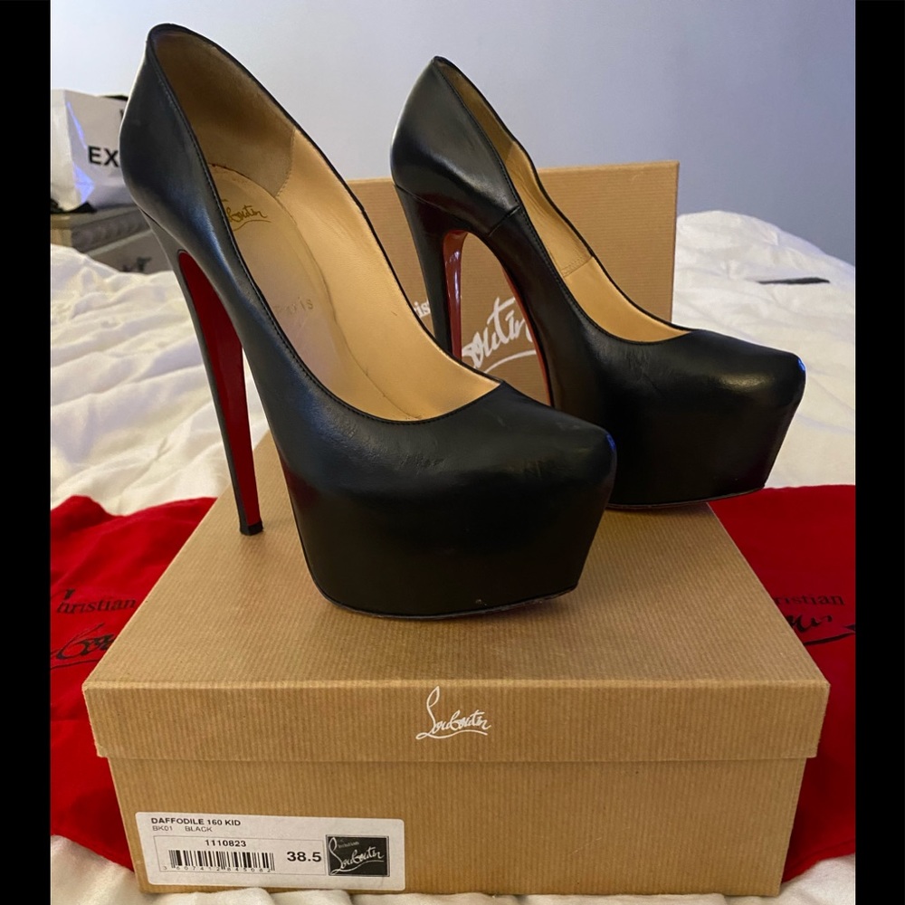Christian Louboutin sexy black Daffodil heels